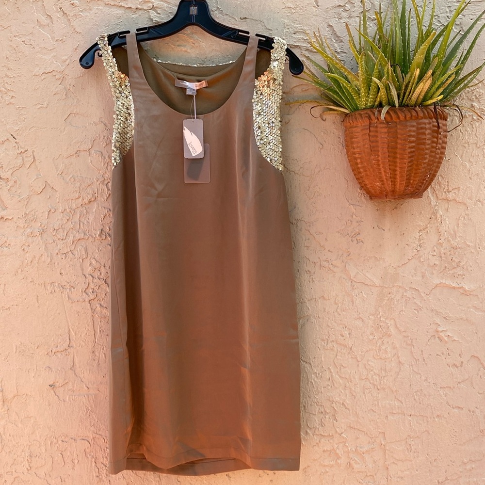 Party Perfect Love 21 Glittery Silky Super Cute Dress